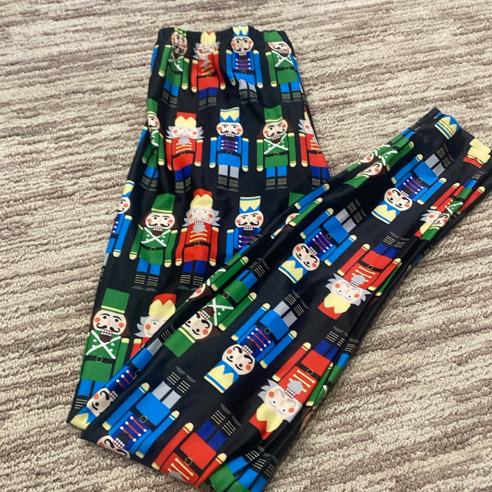 💛🦢5 FOR $10!!! 🦢💛 Alexandra Nutcracker leggings